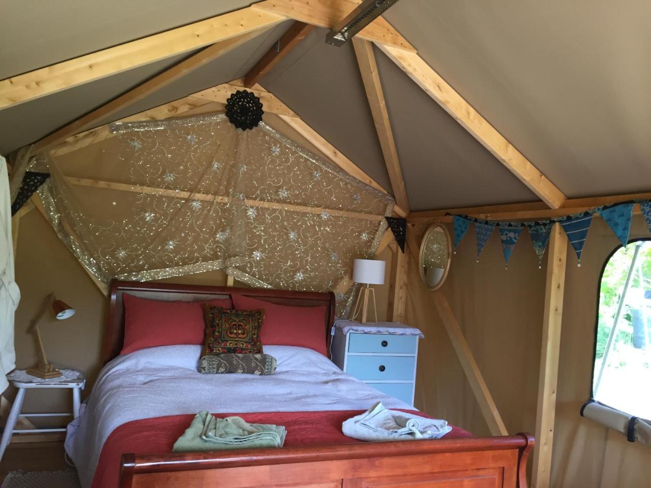 Hotel Omarama Oasis - Permaculture Glamping Pohara Exterior foto