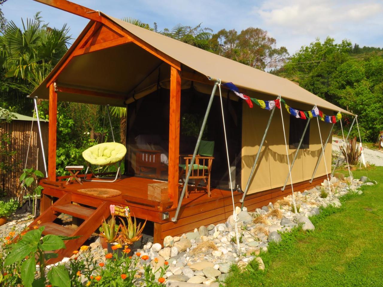 Hotel Omarama Oasis - Permaculture Glamping Pohara Exterior foto